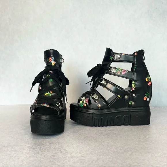 Black platform floral sandal boots - Picture 6 of 10